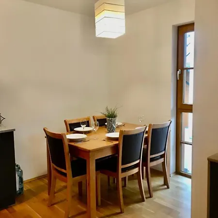 Apartamento Anna 3 *